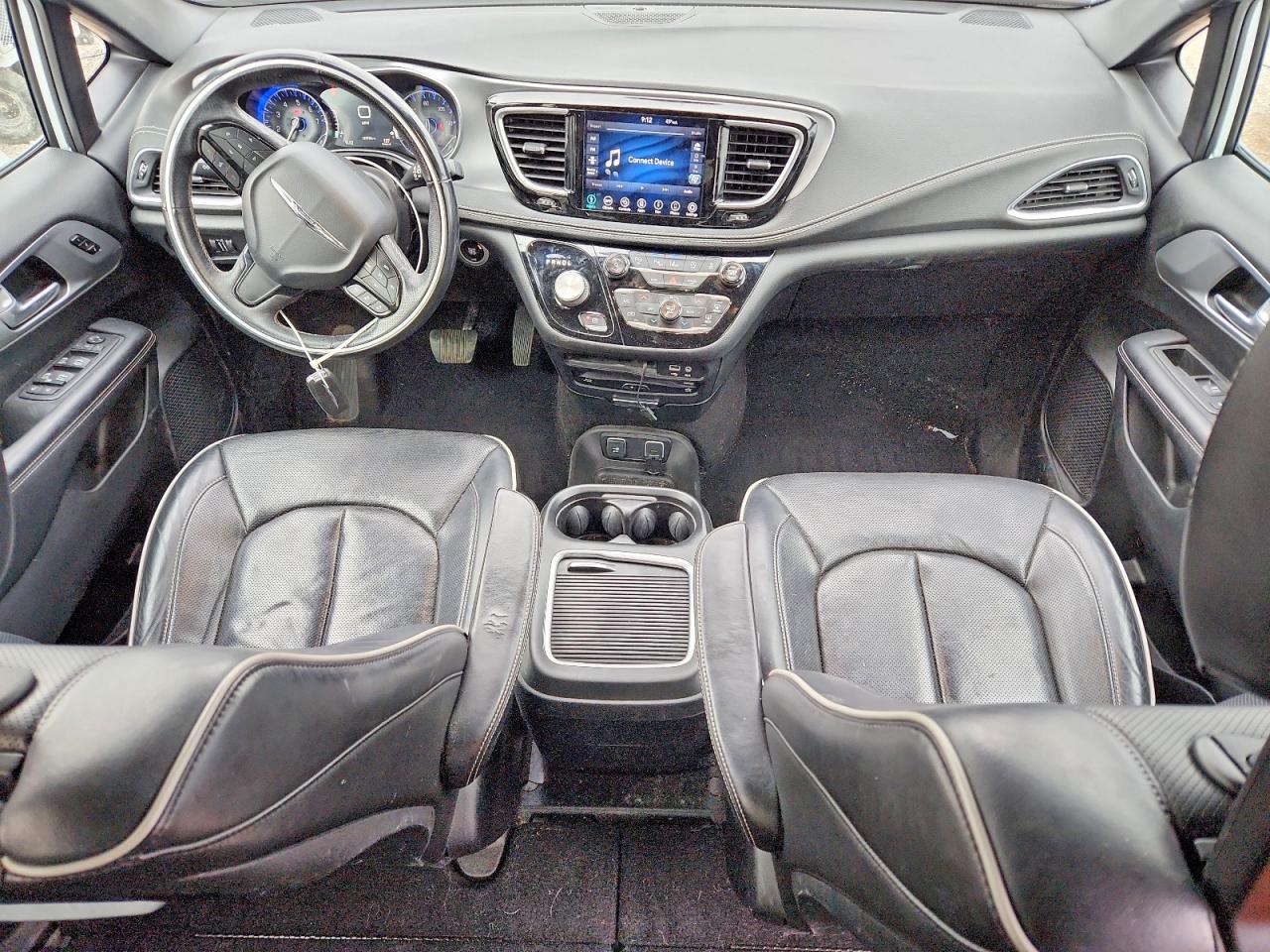 Chrysler Pacifica Limited