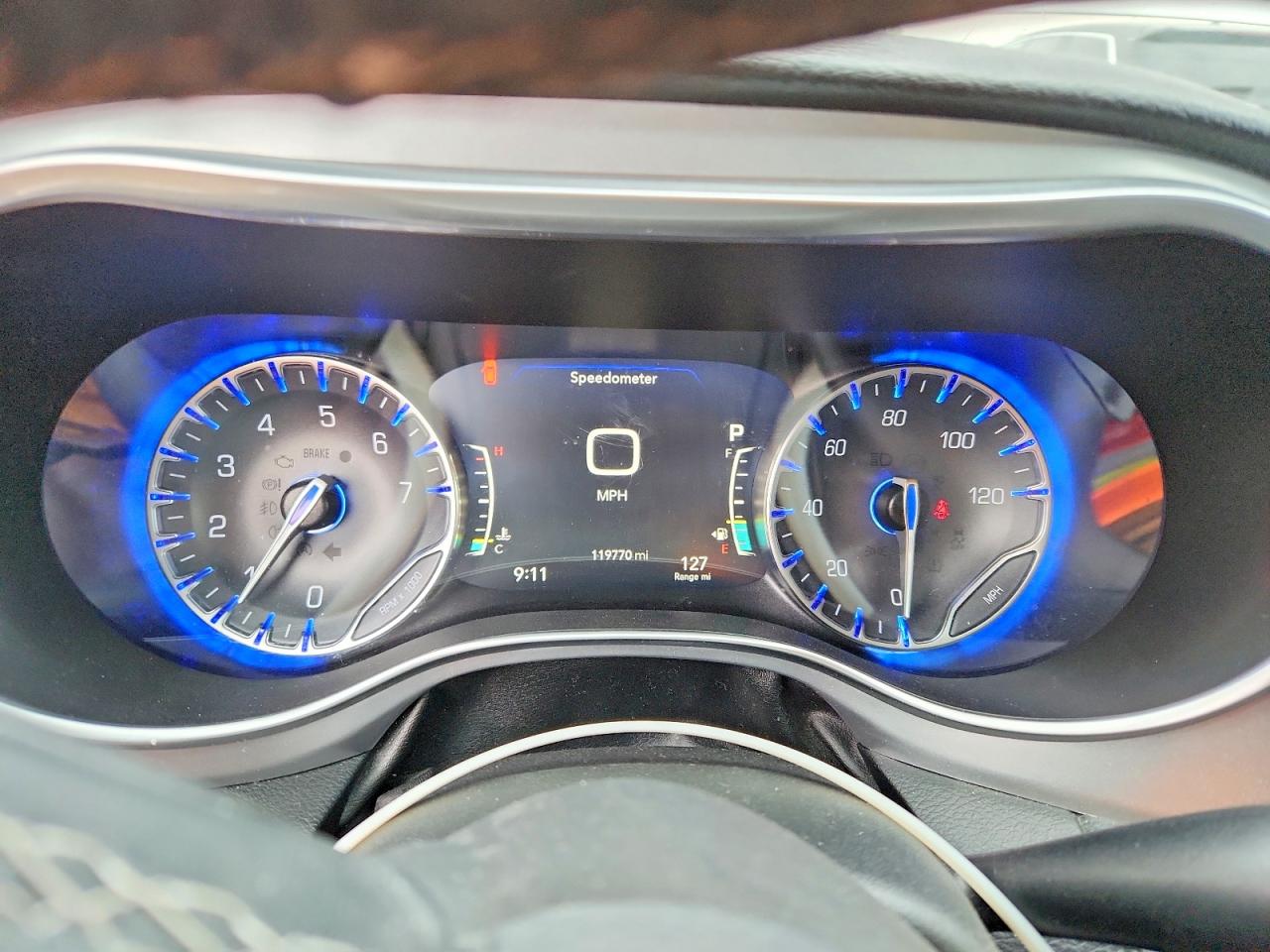 Chrysler Pacifica Limited