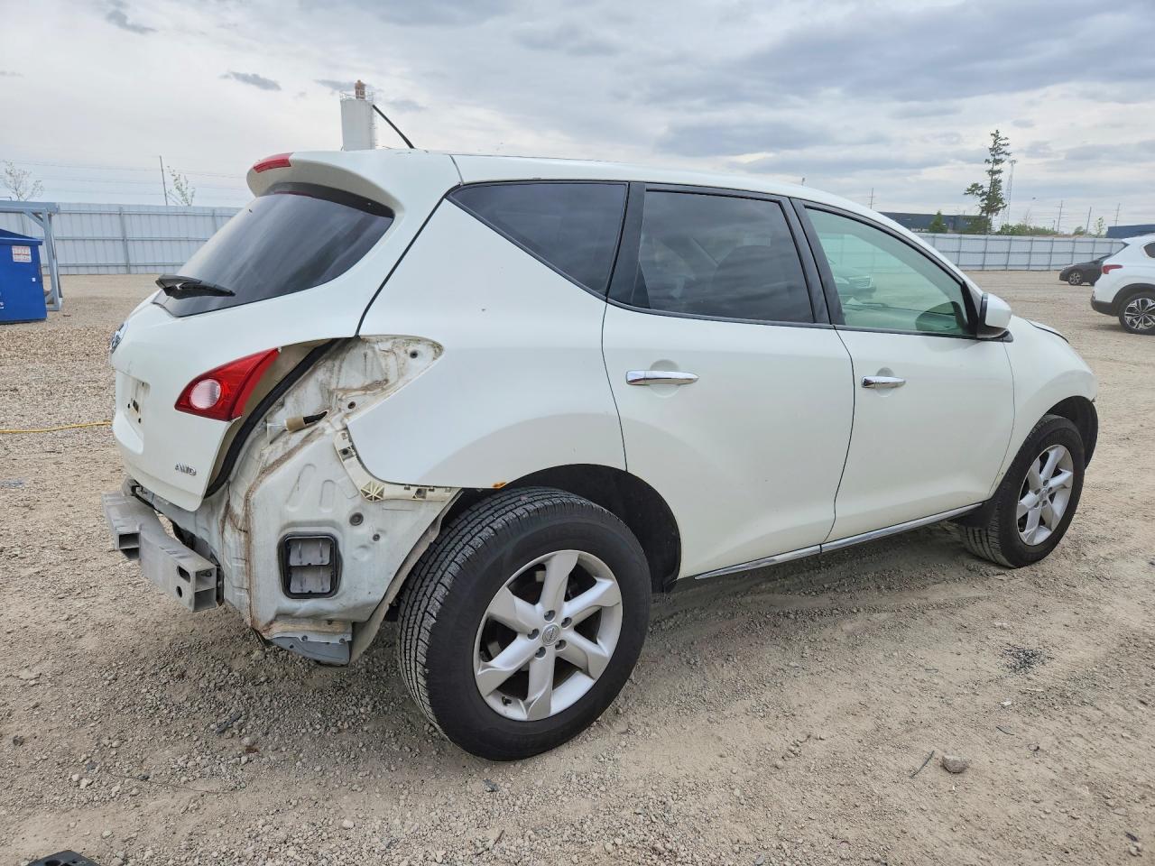 Nissan Murano S