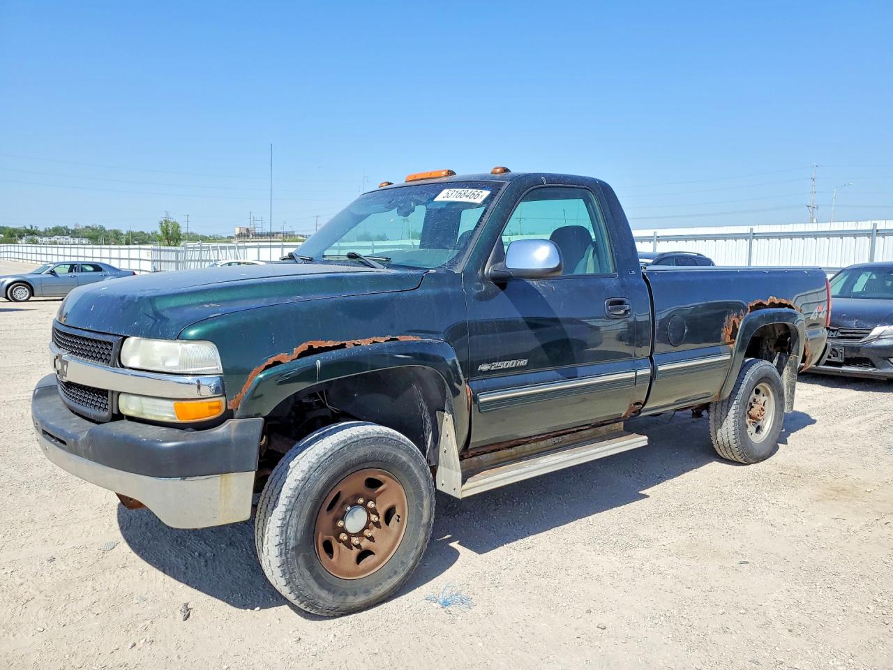 Salvage Chevrolet Silverado Image