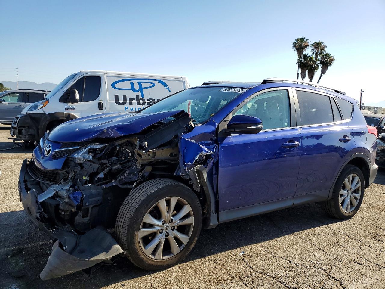 Salvage Toyota RAV4 Image