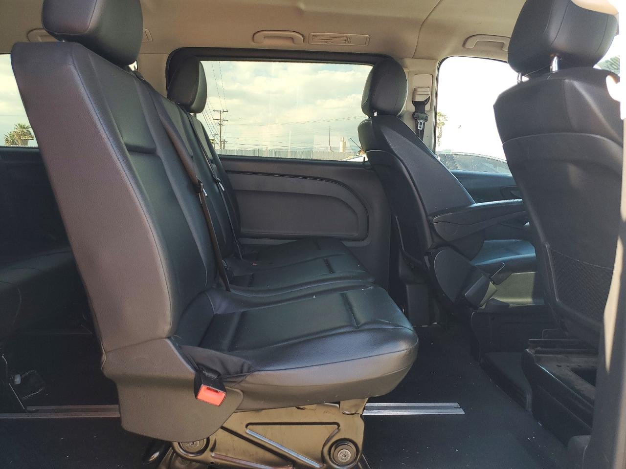 Mercedes-Benz Metris