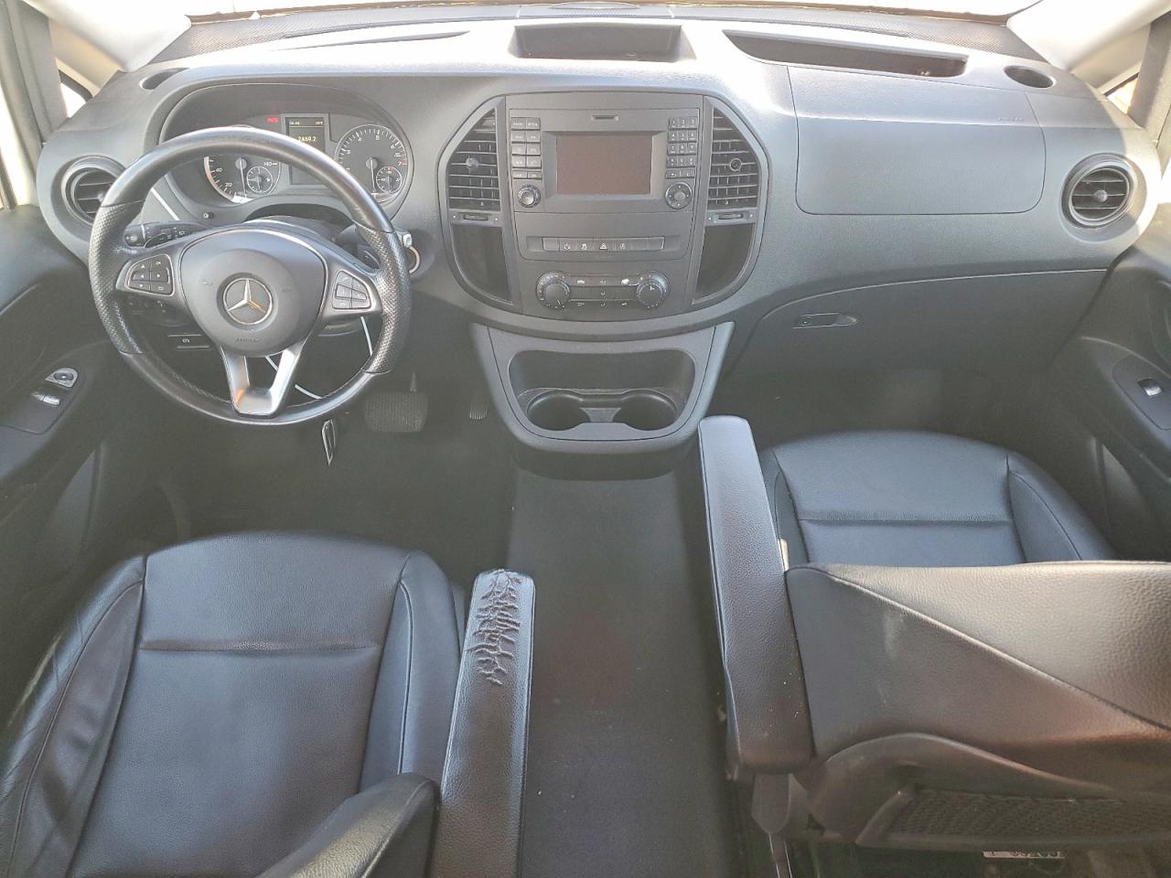 Mercedes-Benz Metris