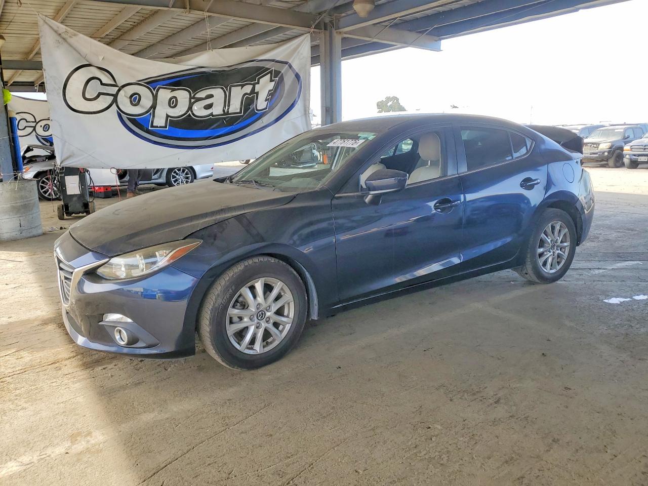 Salvage Mazda 3 Image