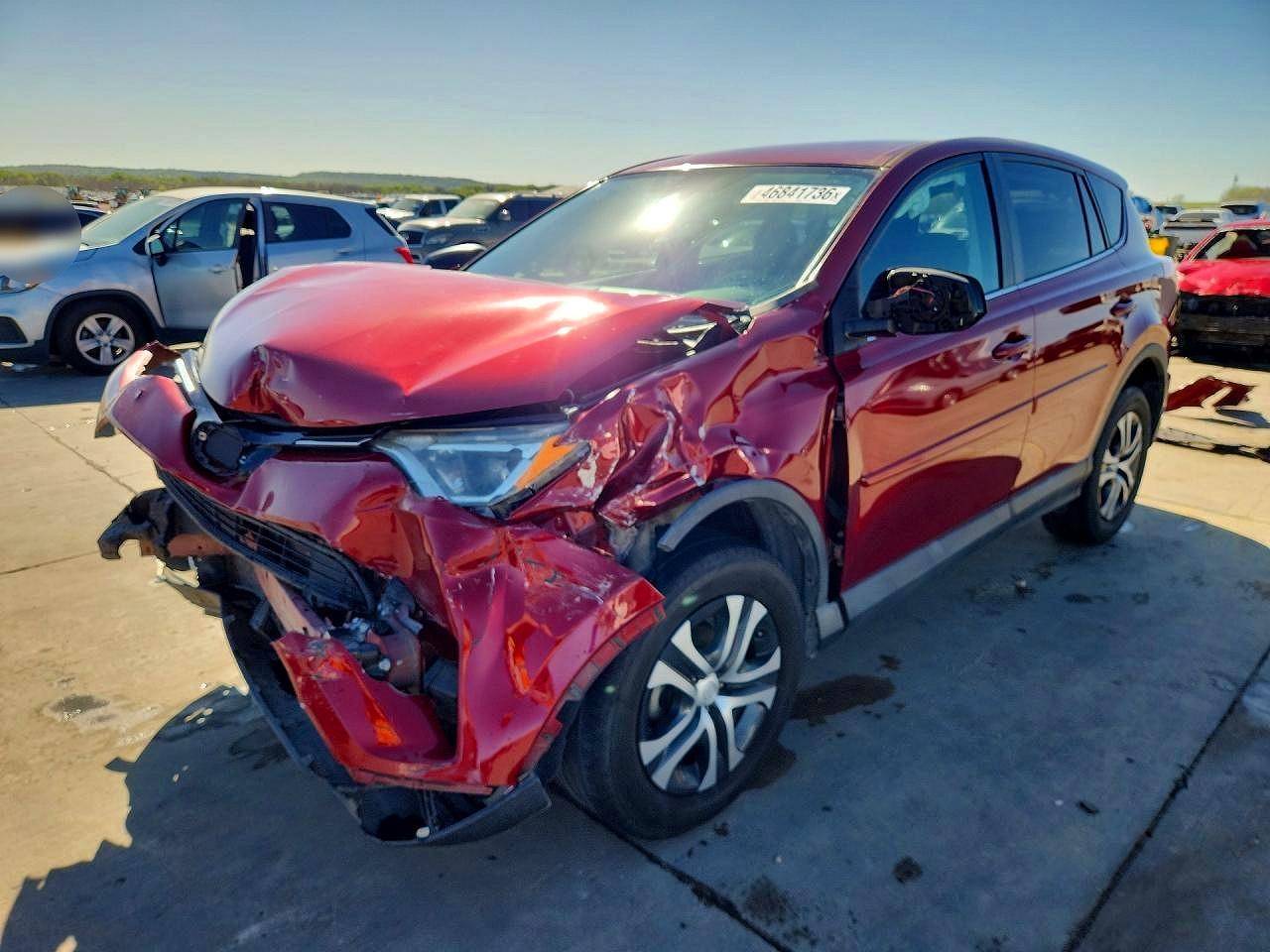 Salvage Toyota RAV4 Image
