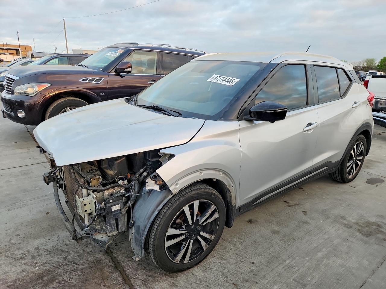 Salvage Nissan Kicks Image