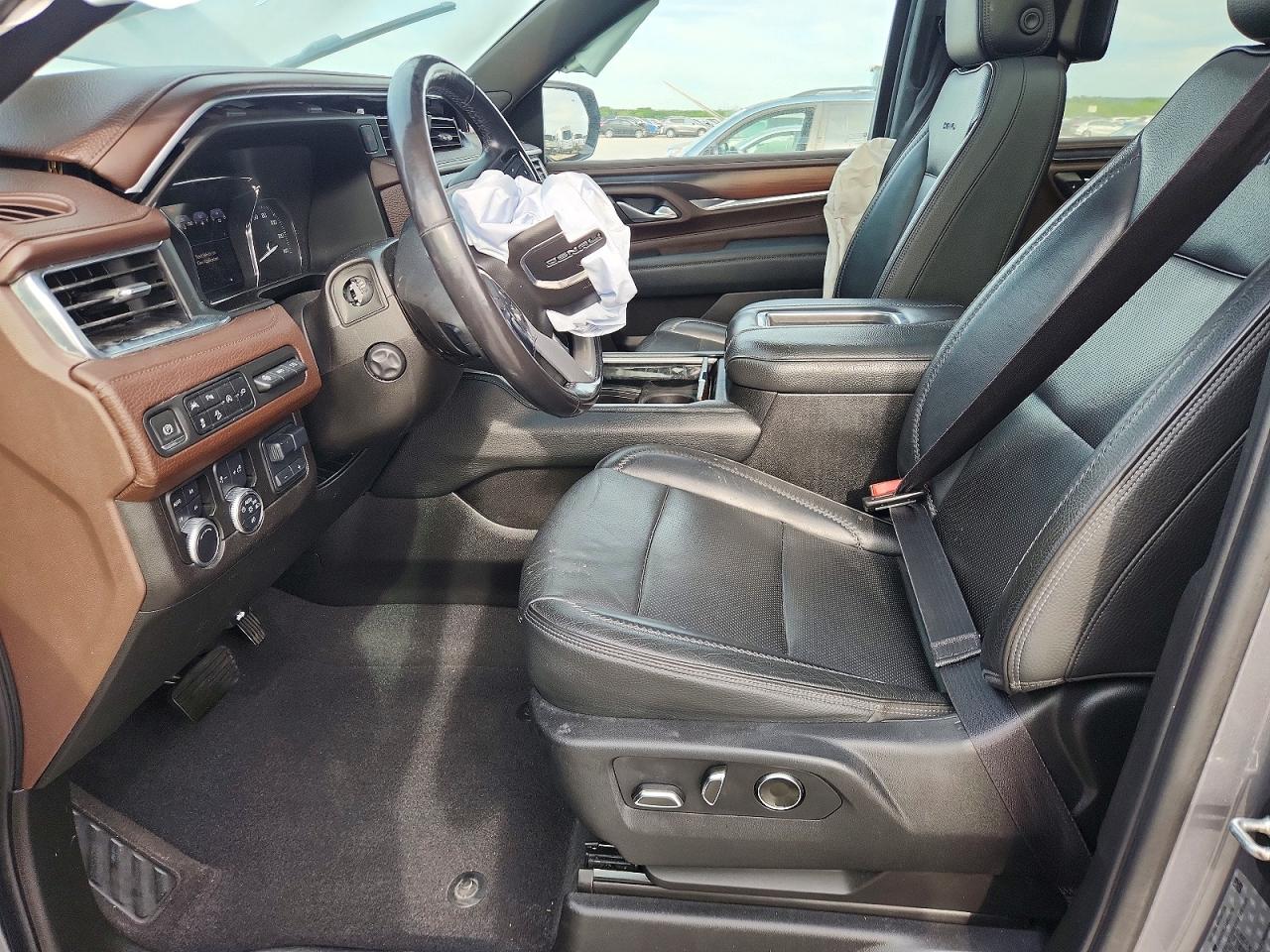 GMC Yukon Denali