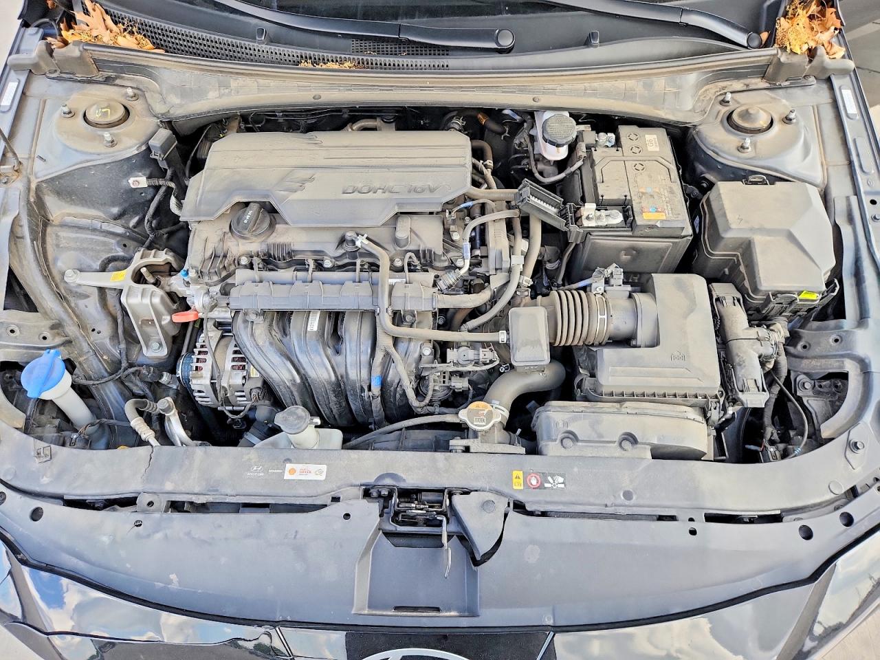 Hyundai ELANTRA Sel