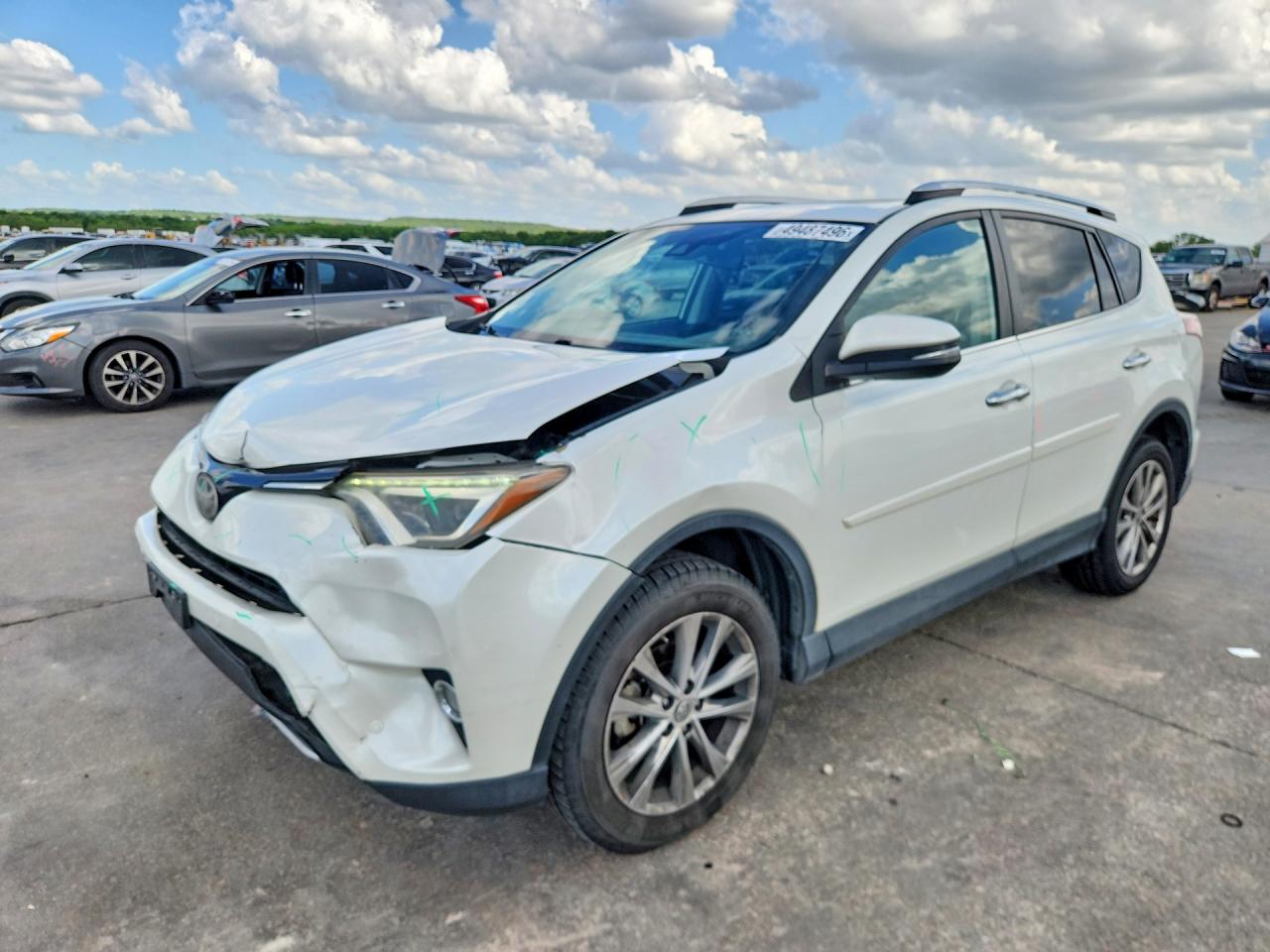 Salvage Toyota RAV4 Image
