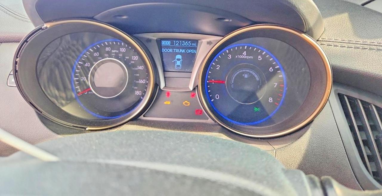 Hyundai Genesis 3.8l