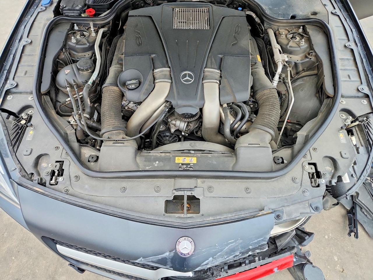 Mercedes-Benz S-Class 550