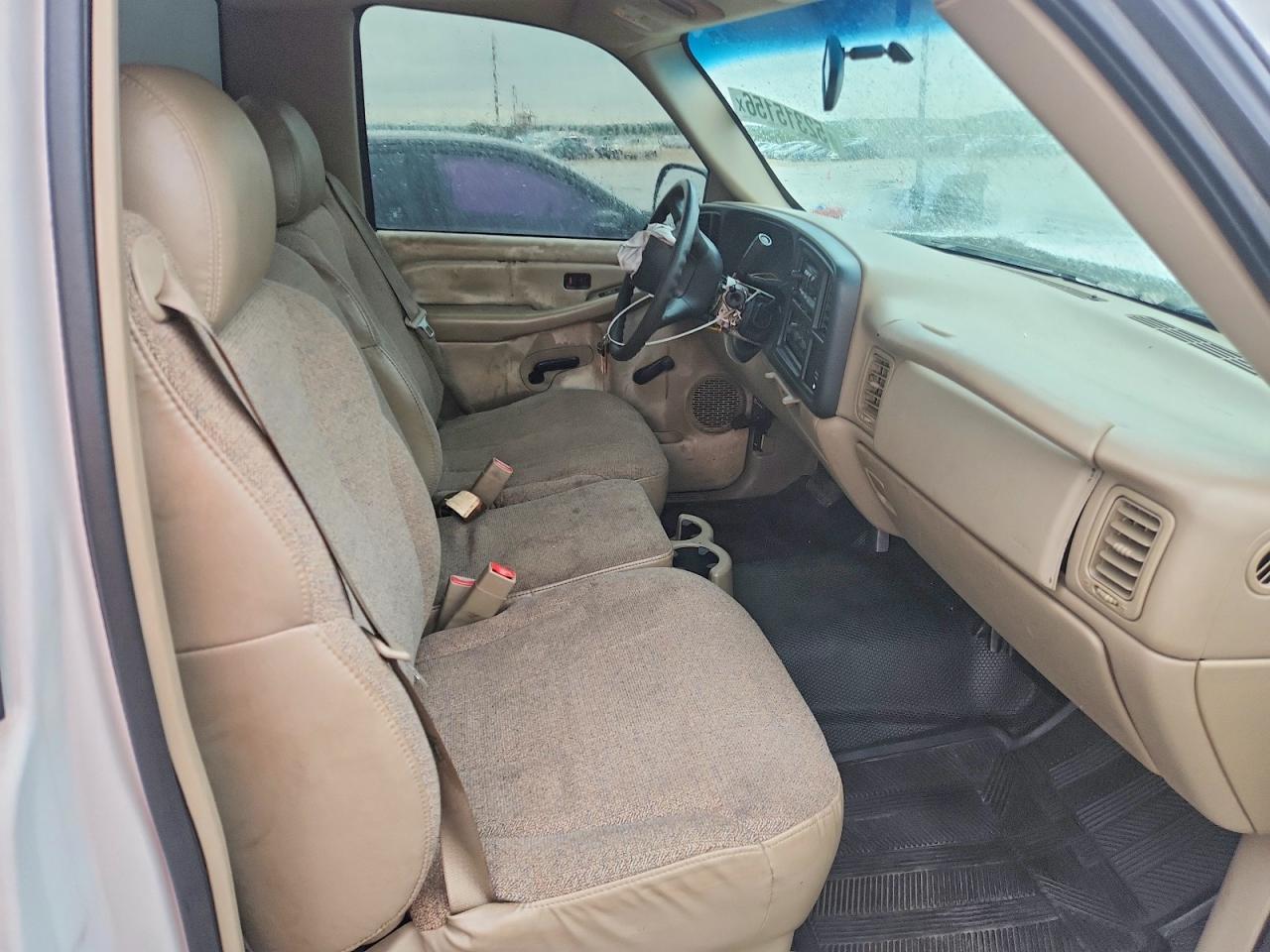 Chevrolet Silverado C1500