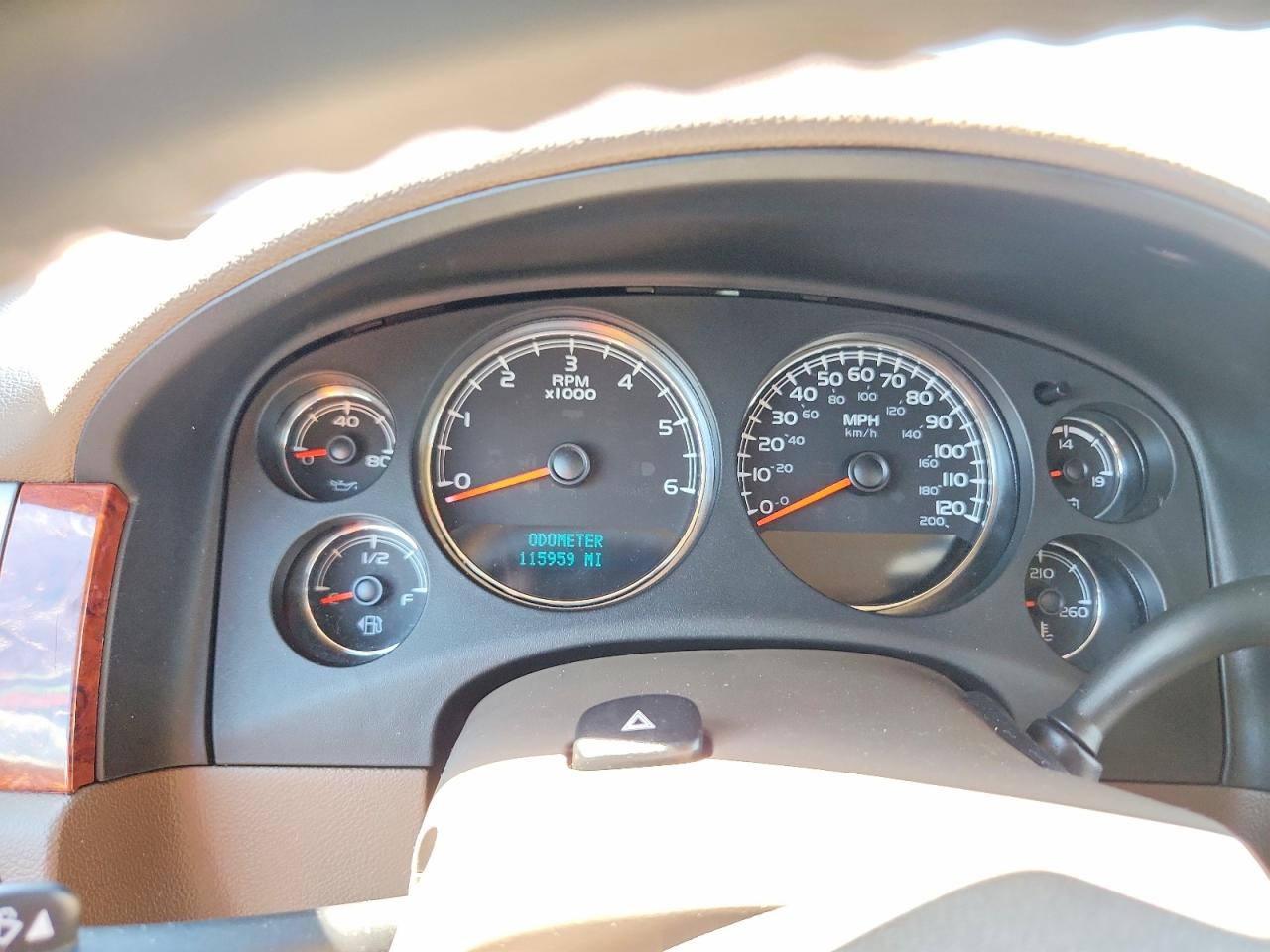 Chevrolet Tahoe C1500 Ltz