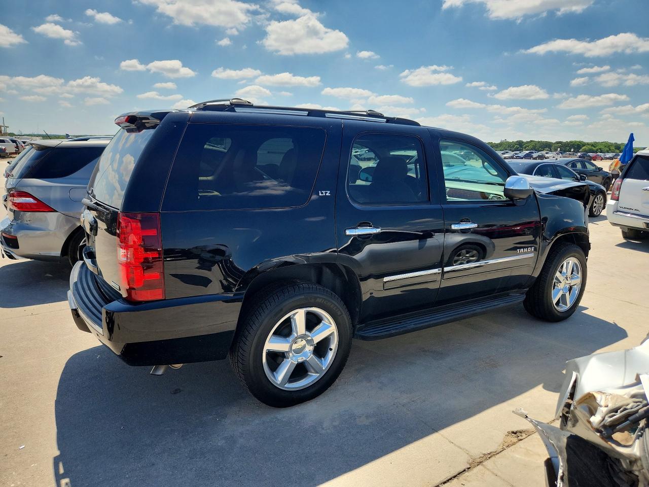 Chevrolet Tahoe C1500 Ltz