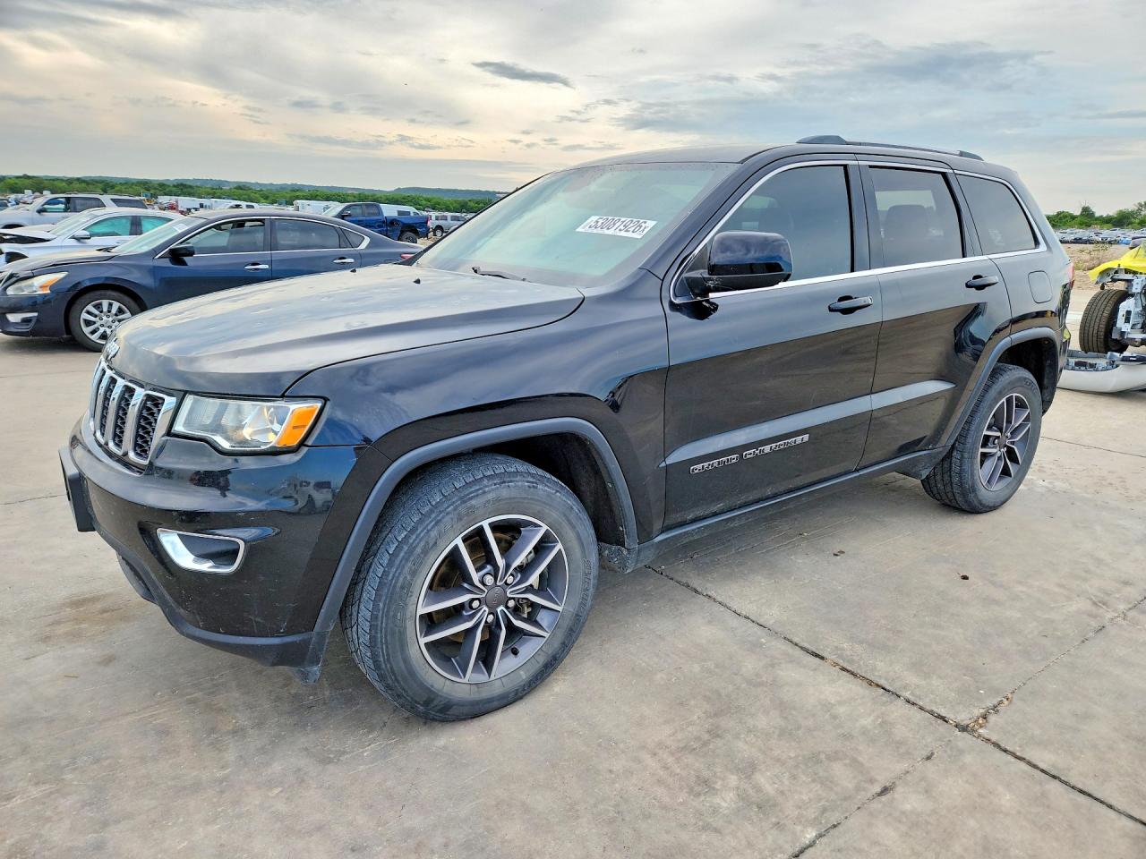 Salvage Jeep Grand Cherokee Image