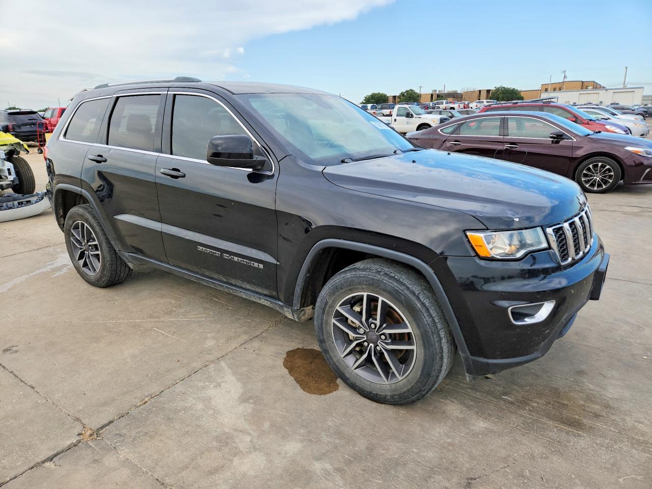 Jeep Grand Cherokee Laredo