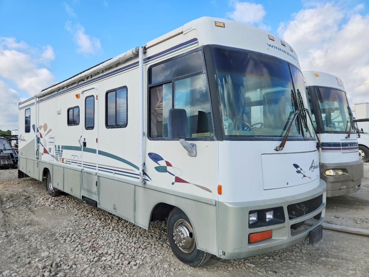 Salvage Winnebago Adventurer Image