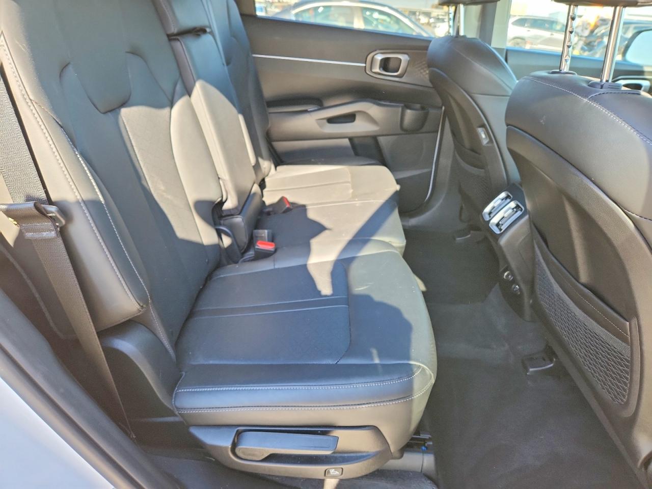 Kia Sorento S