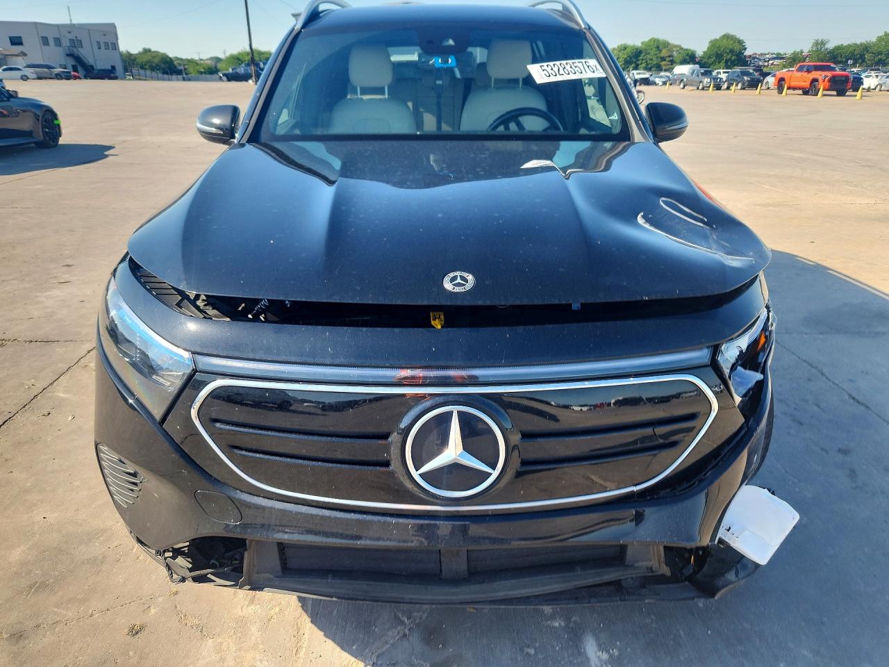 Mercedes-Benz EQB 250+