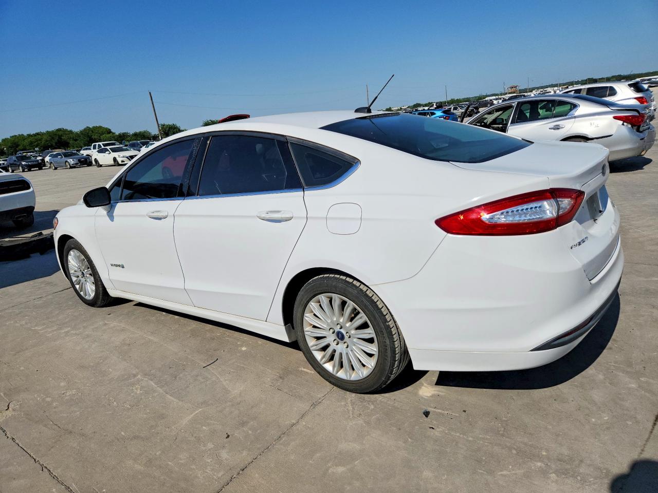 Ford Fusion Se Hybrid