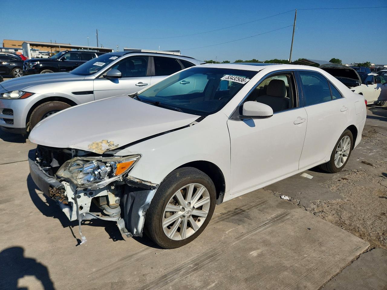 Salvage Toyota Camry Image