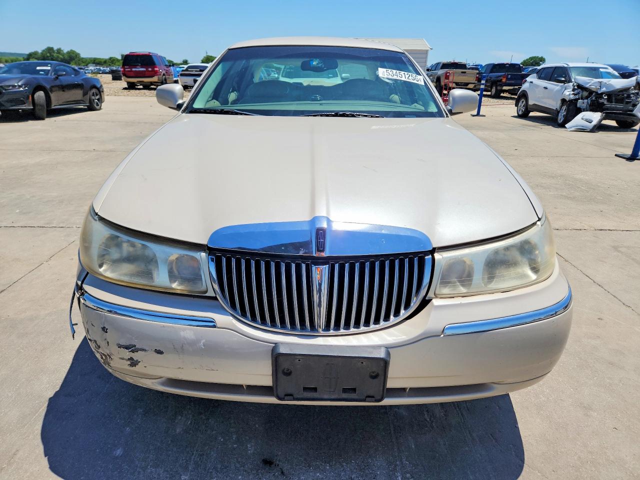 Lincoln Towncar Cartier