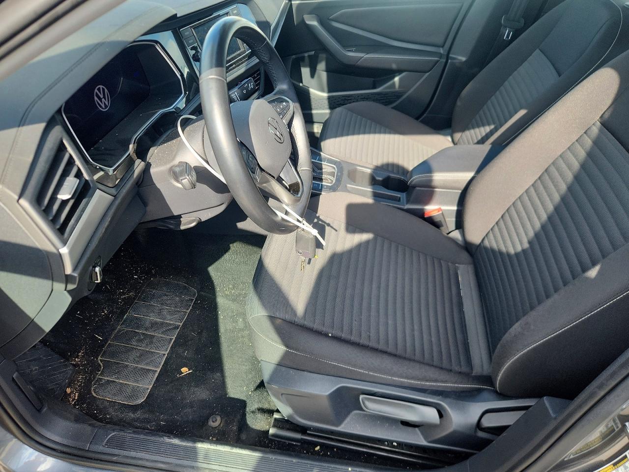 Volkswagen Jetta S