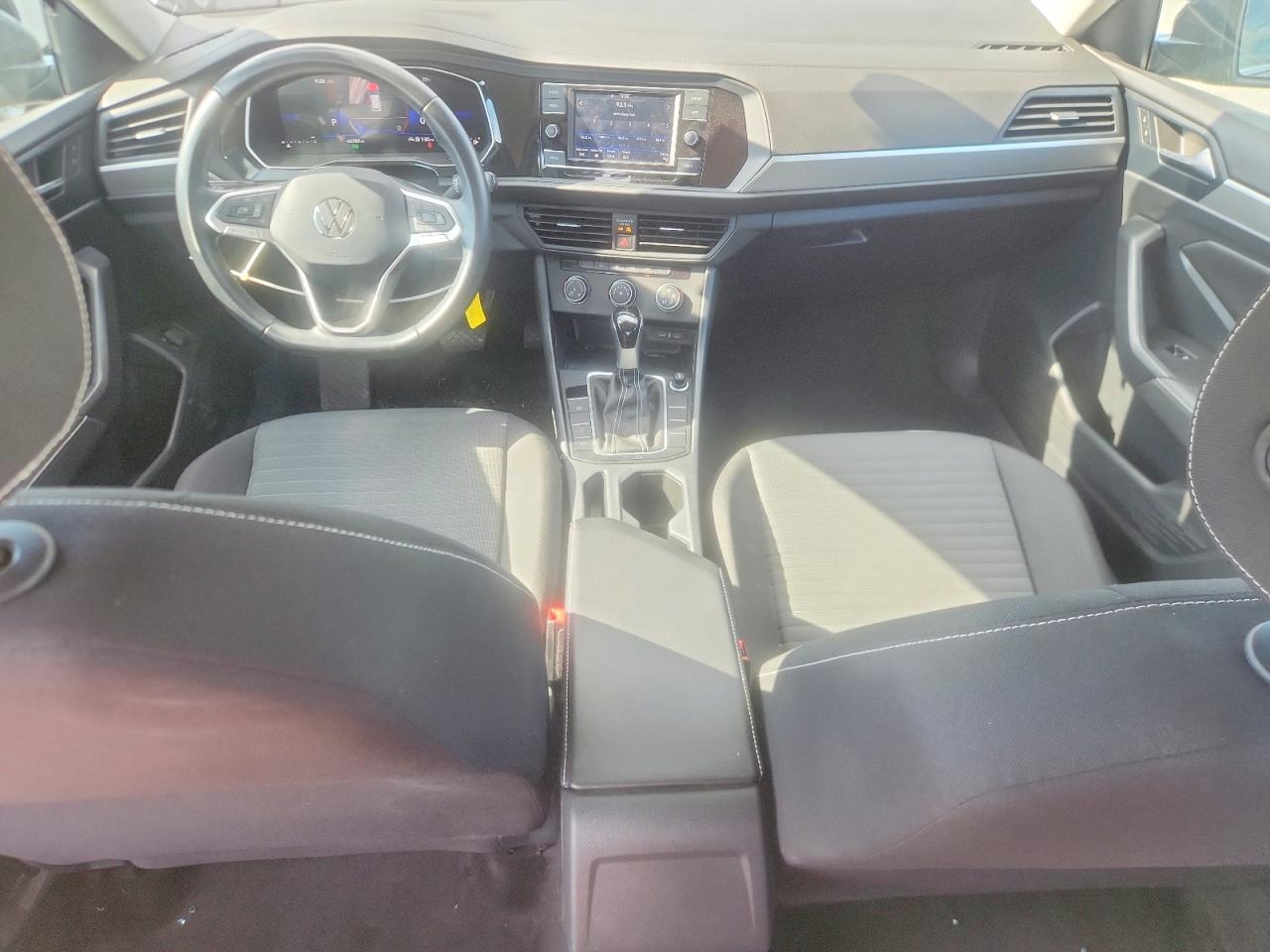 Volkswagen Jetta S
