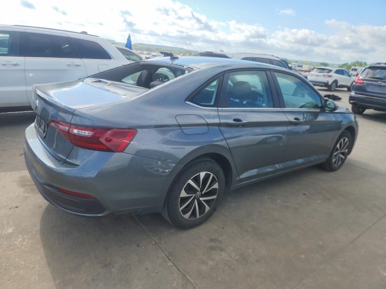 Volkswagen Jetta S