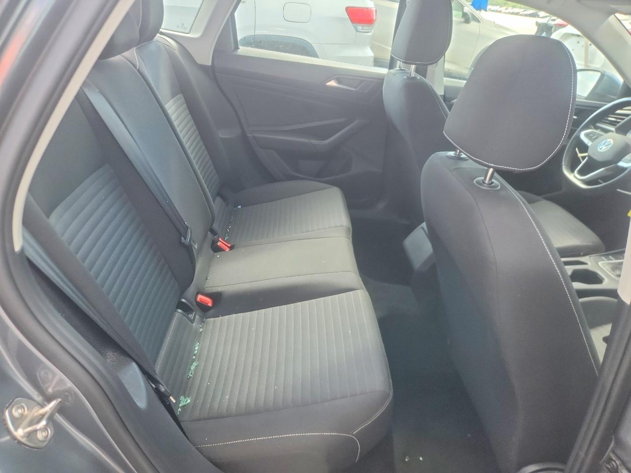 Volkswagen Jetta S