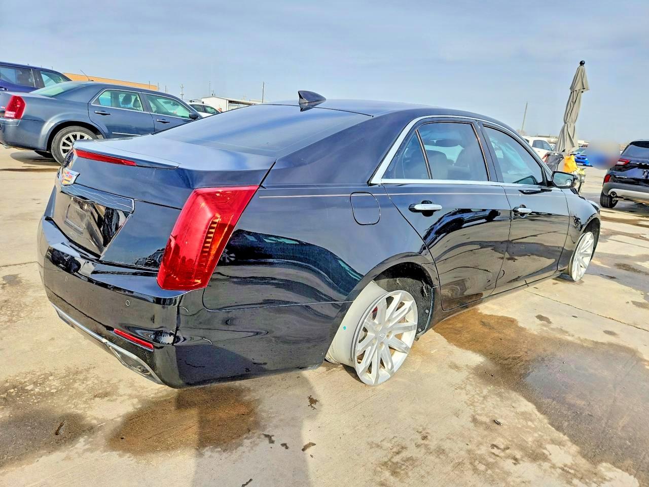 Cadillac CTS Luxury Collection
