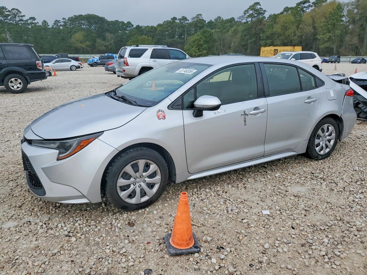 Salvage Toyota Corolla Image