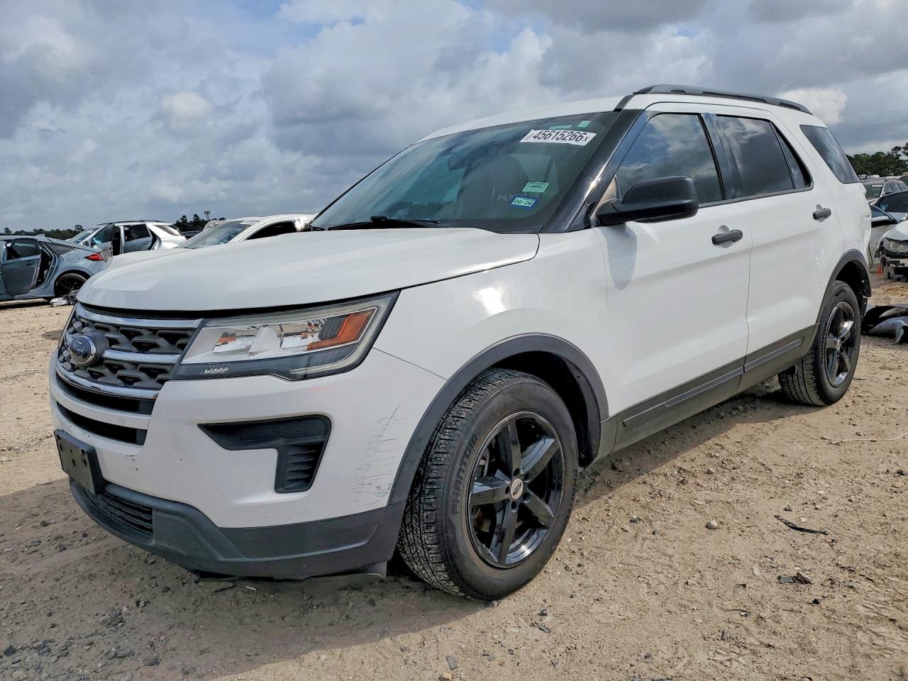 Salvage Ford Explorer Image