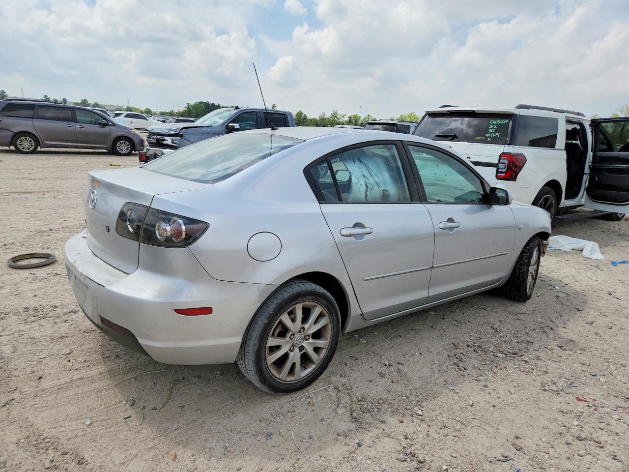 Mazda 3 I