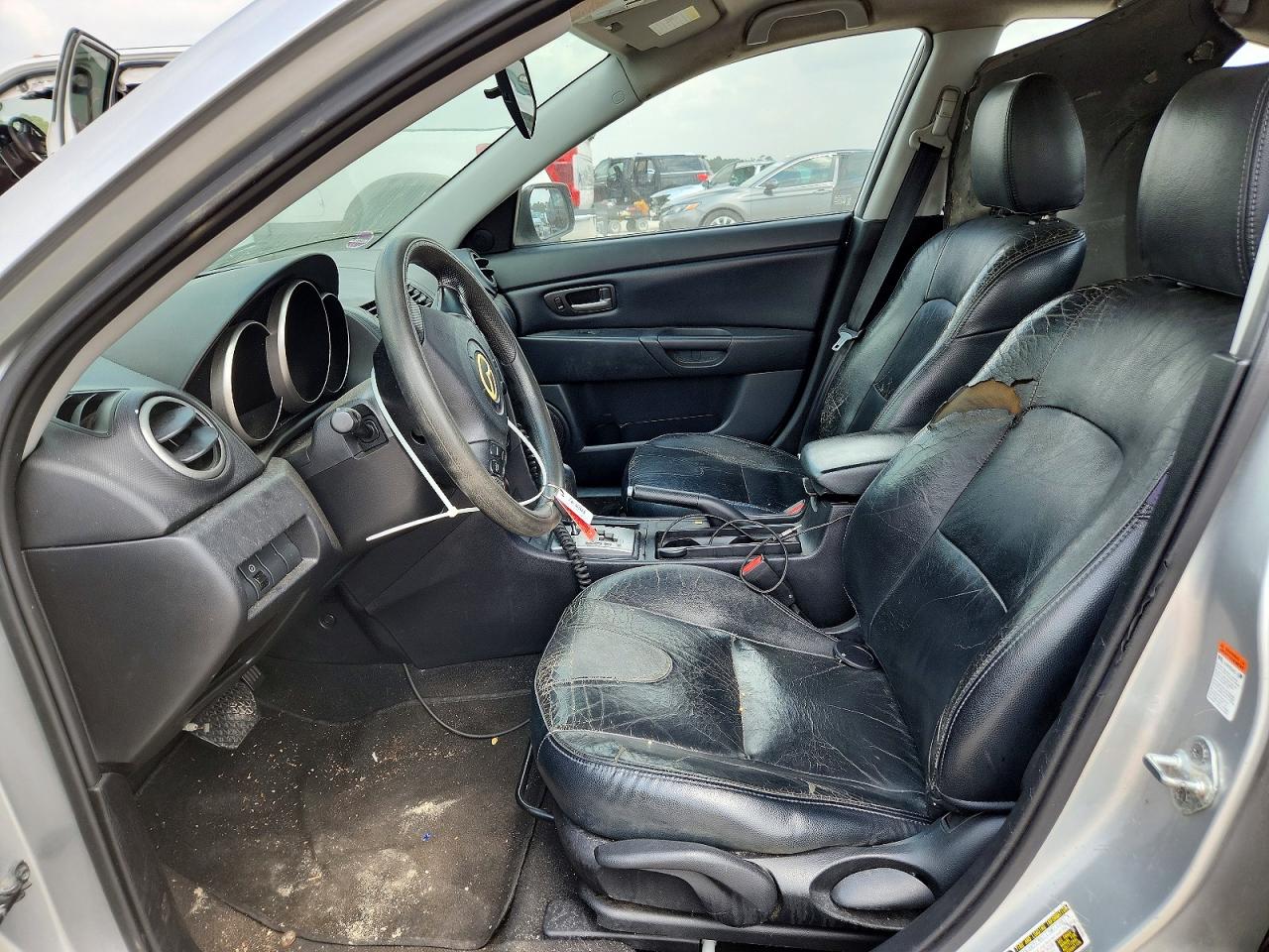 Mazda 3 I