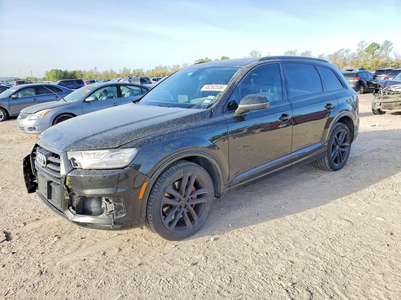 Salvage Audi Q7 Image