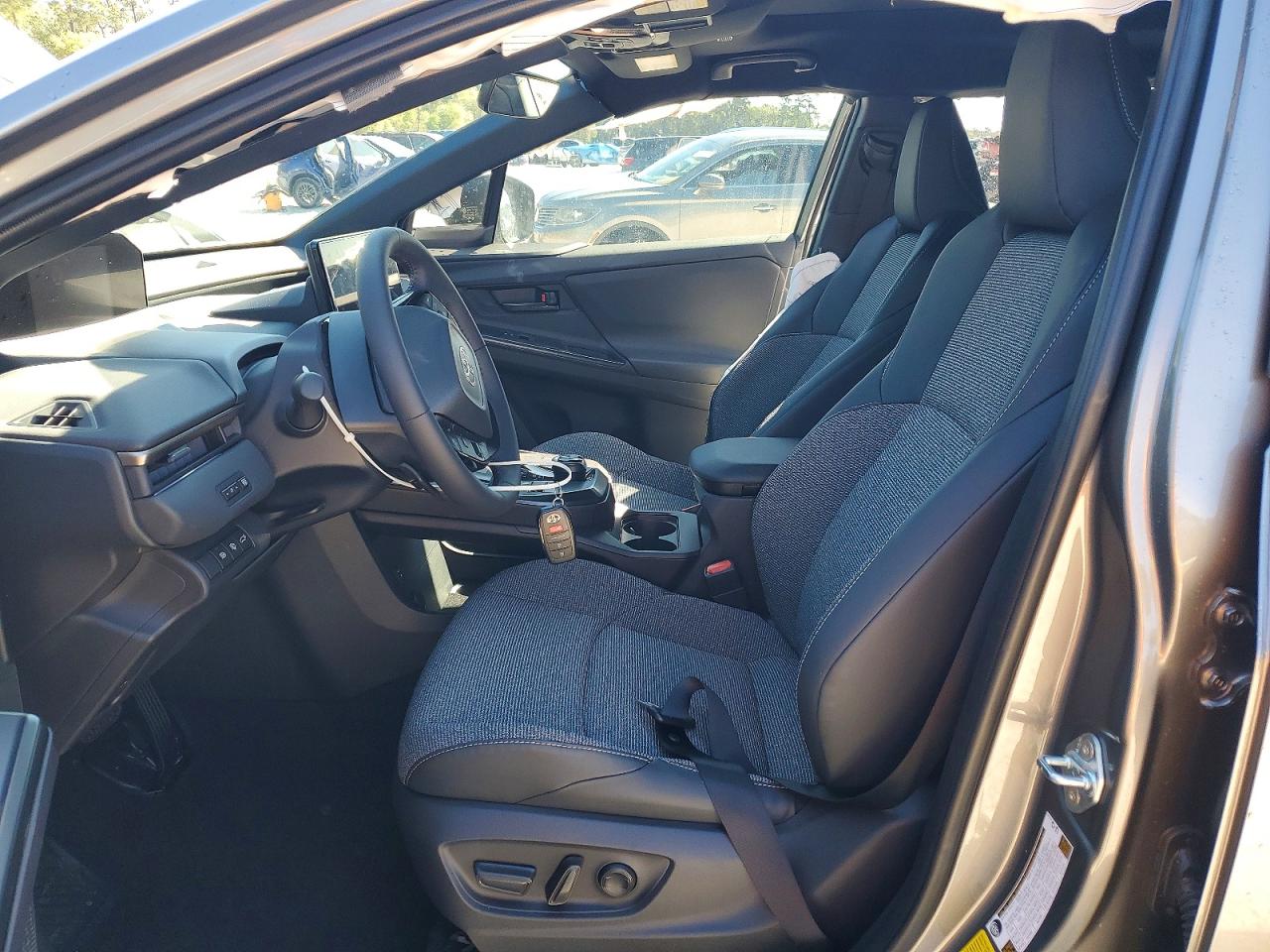 Toyota Bz Xle Plus