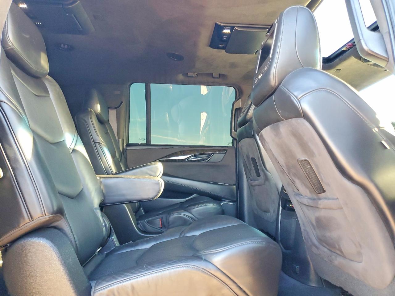 Cadillac Escalade Esv Platinum