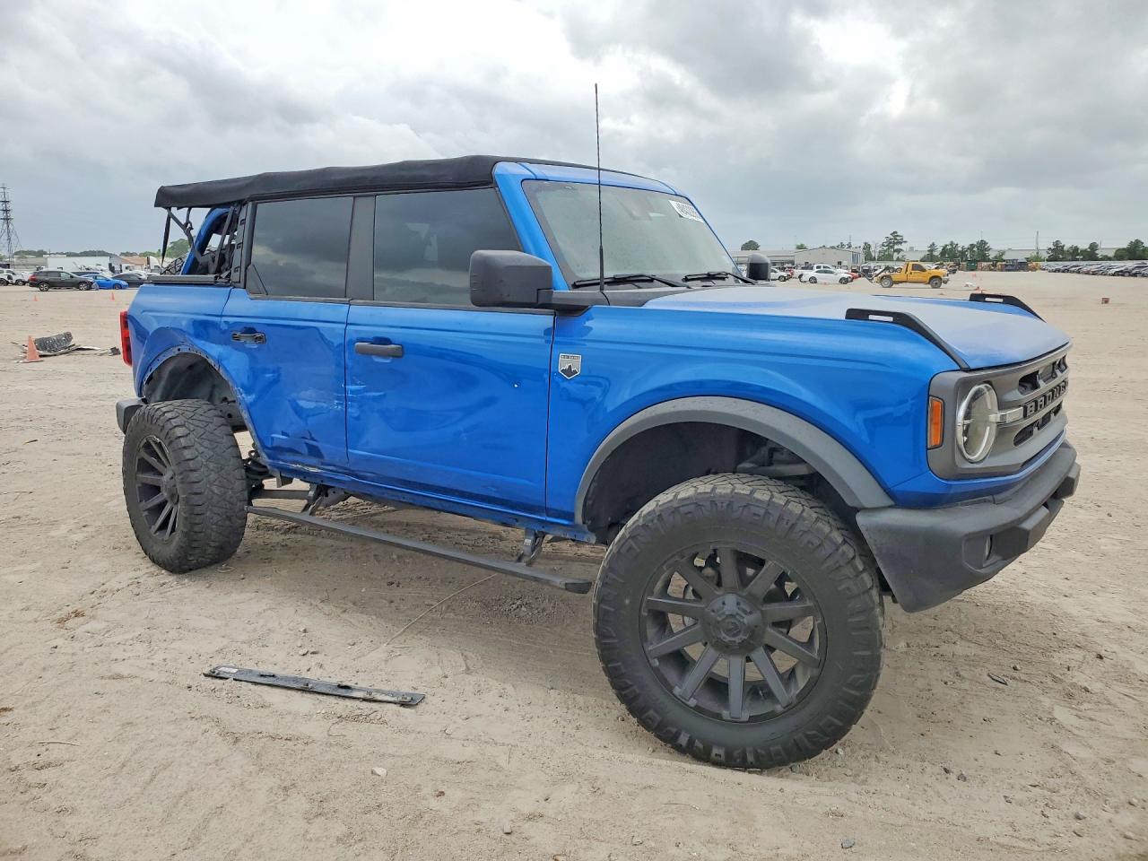 Ford Bronco Base