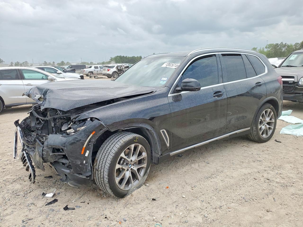 Salvage BMW X Series Image