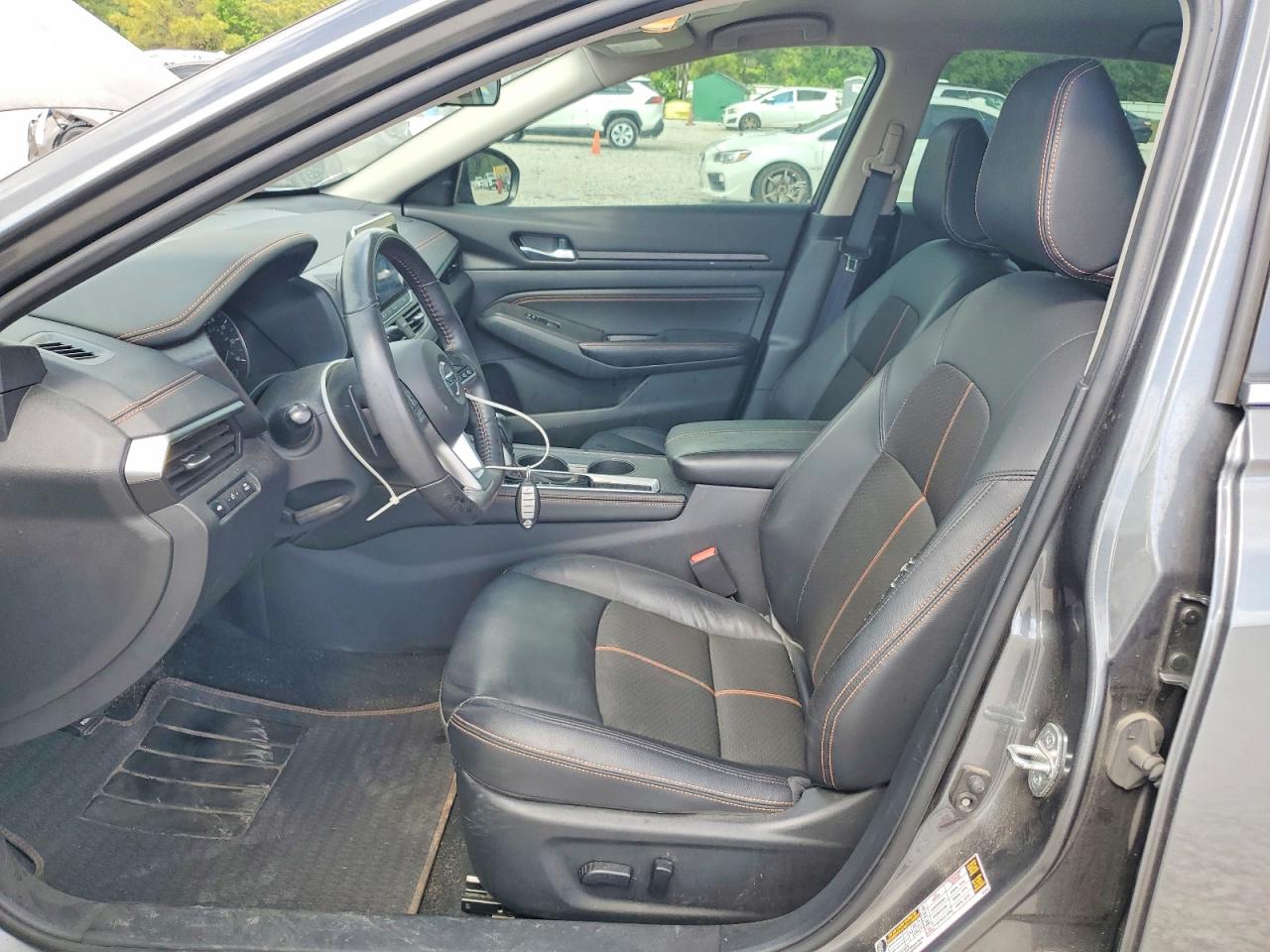 Nissan Altima Sr
