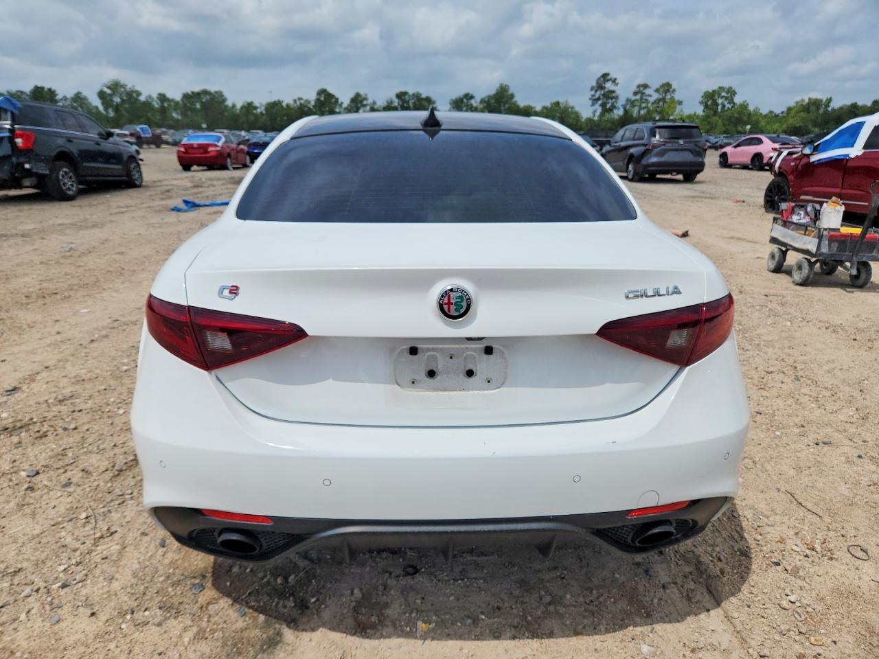 Alfa Romeo Giulia Super
