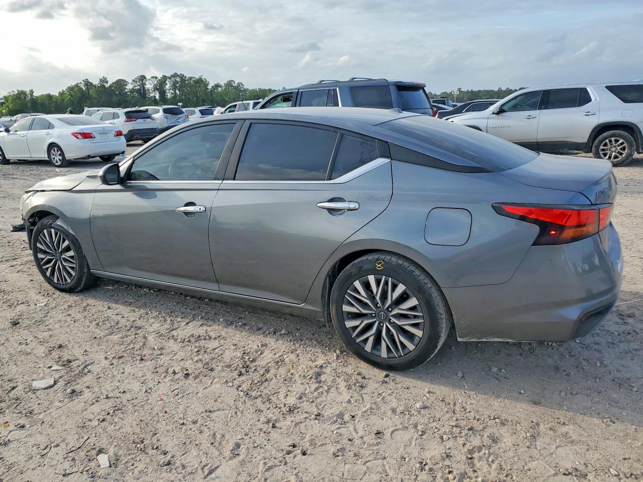 Nissan Altima Sv