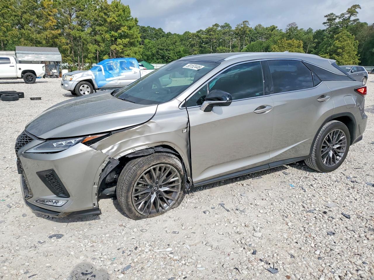 Salvage Lexus RX Image
