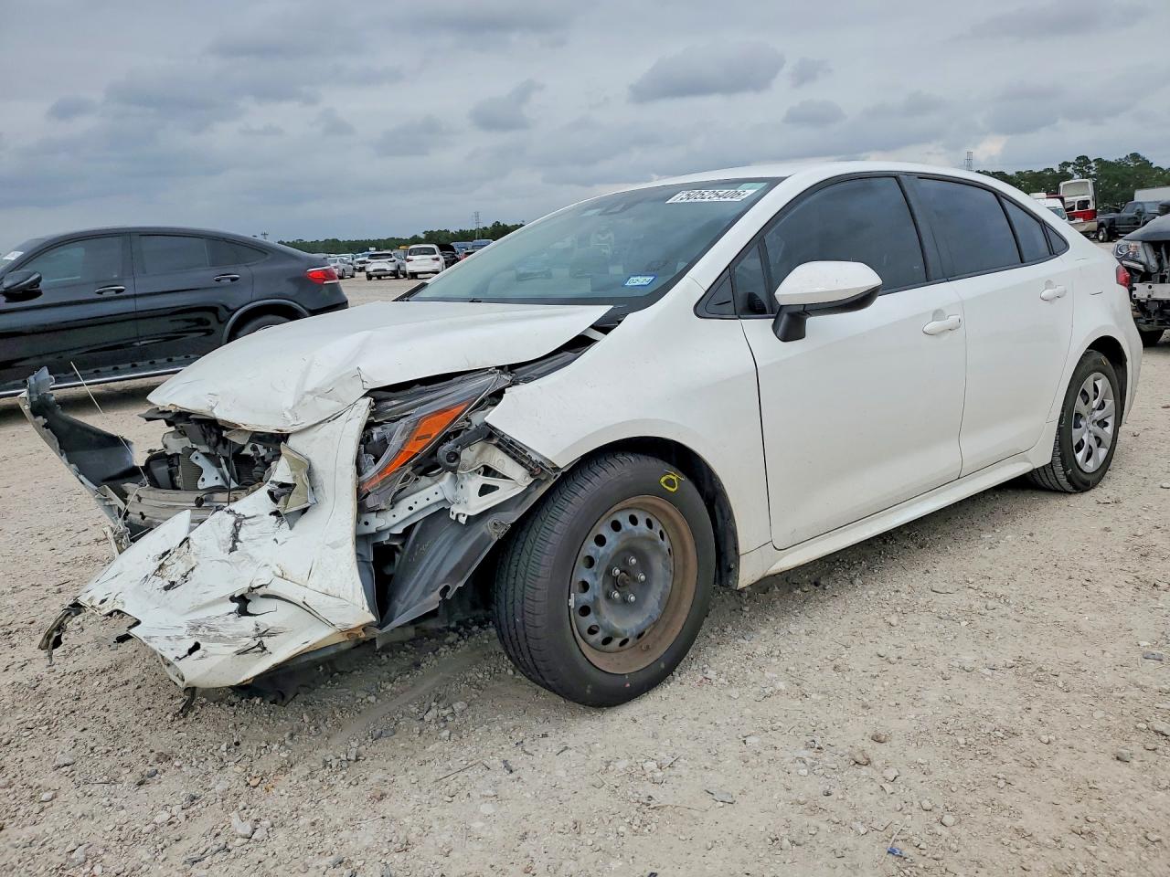 Salvage Toyota Corolla Image