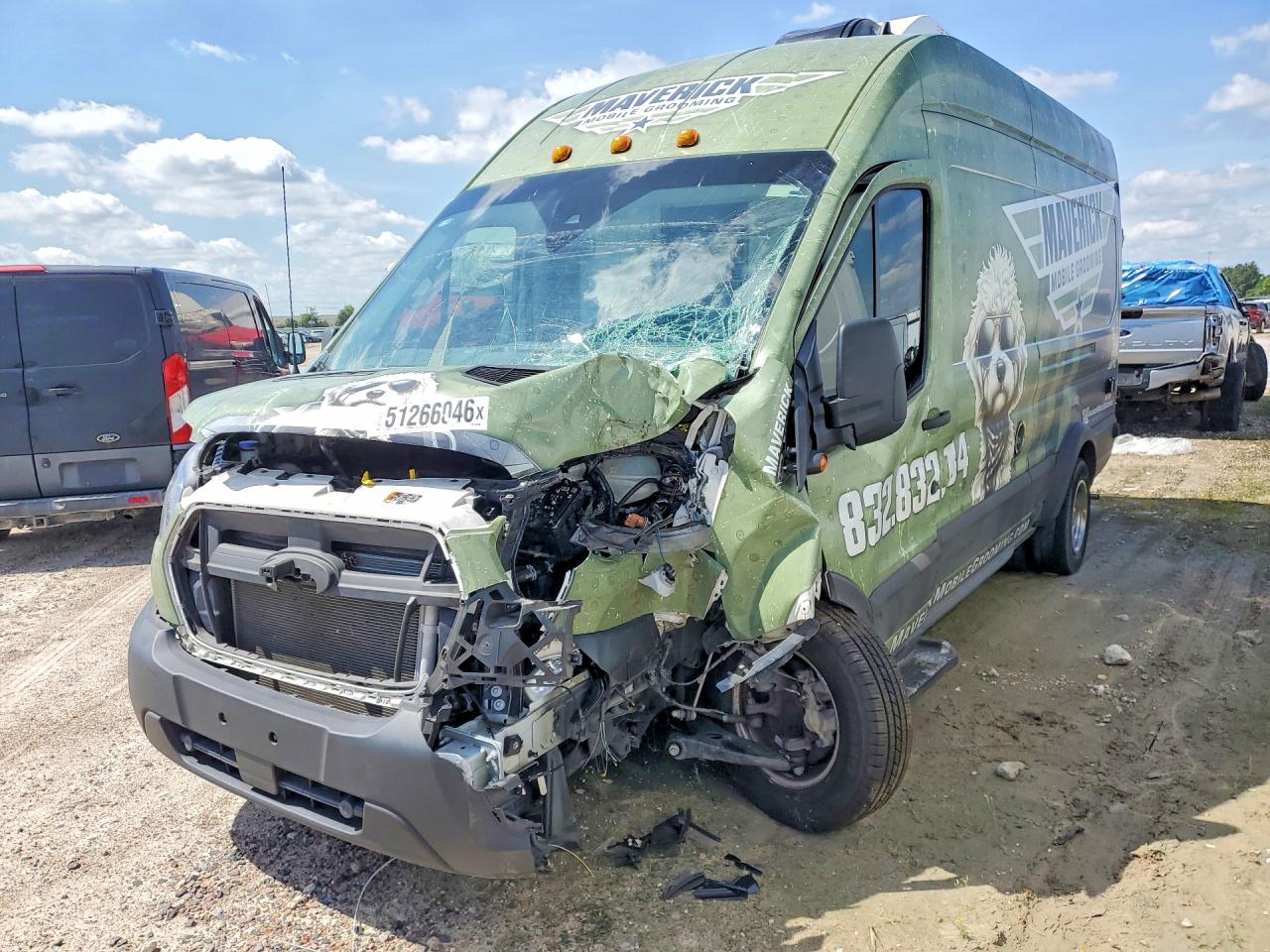 Salvage Ford Transit Image