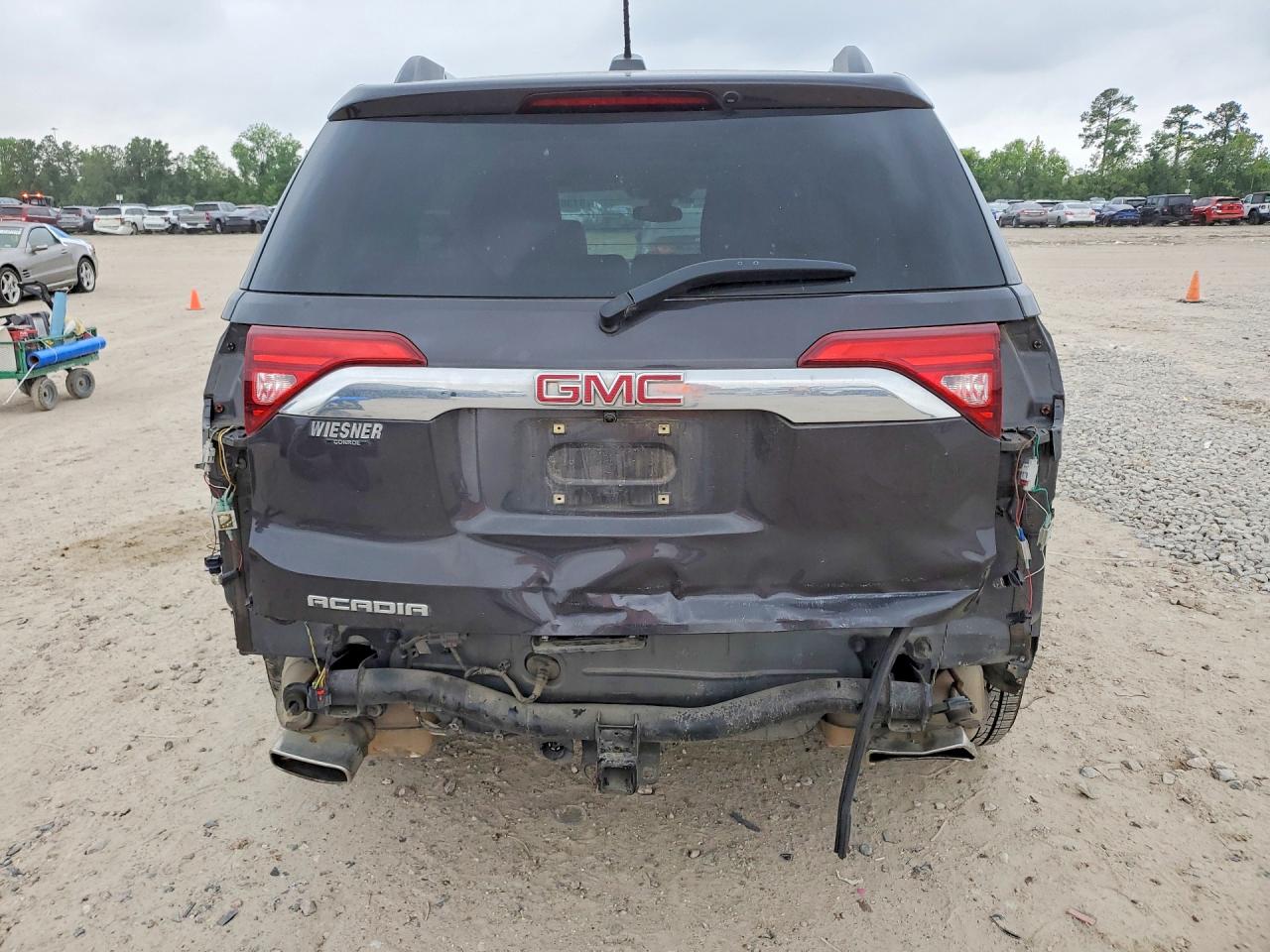 GMC Acadia Denali