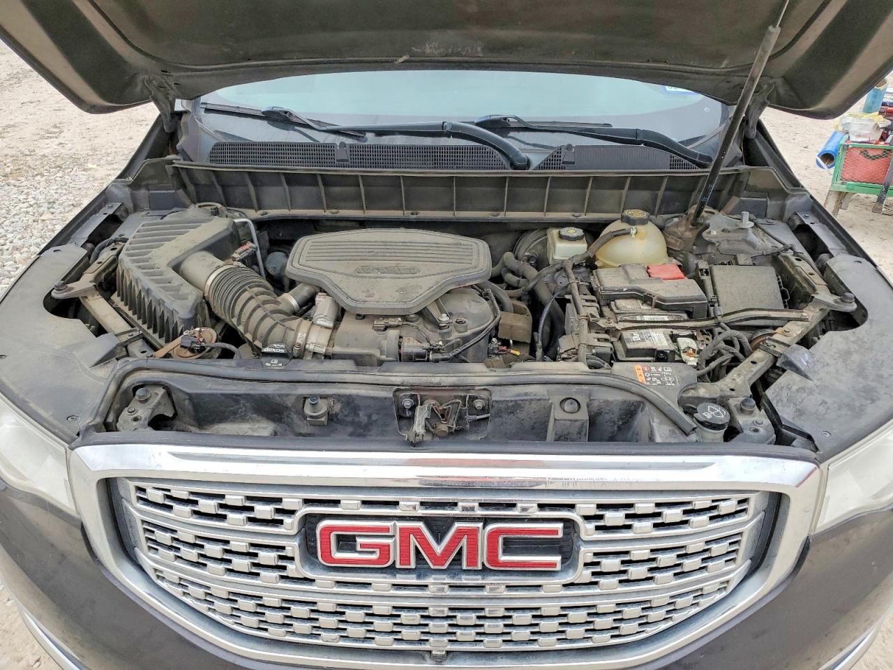 GMC Acadia Denali
