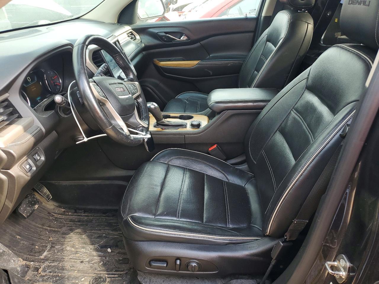 GMC Acadia Denali