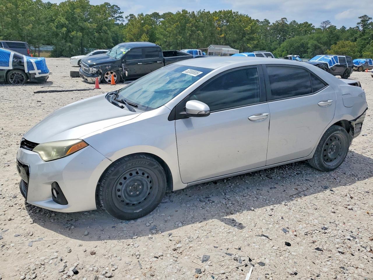 Salvage Toyota Corolla Image